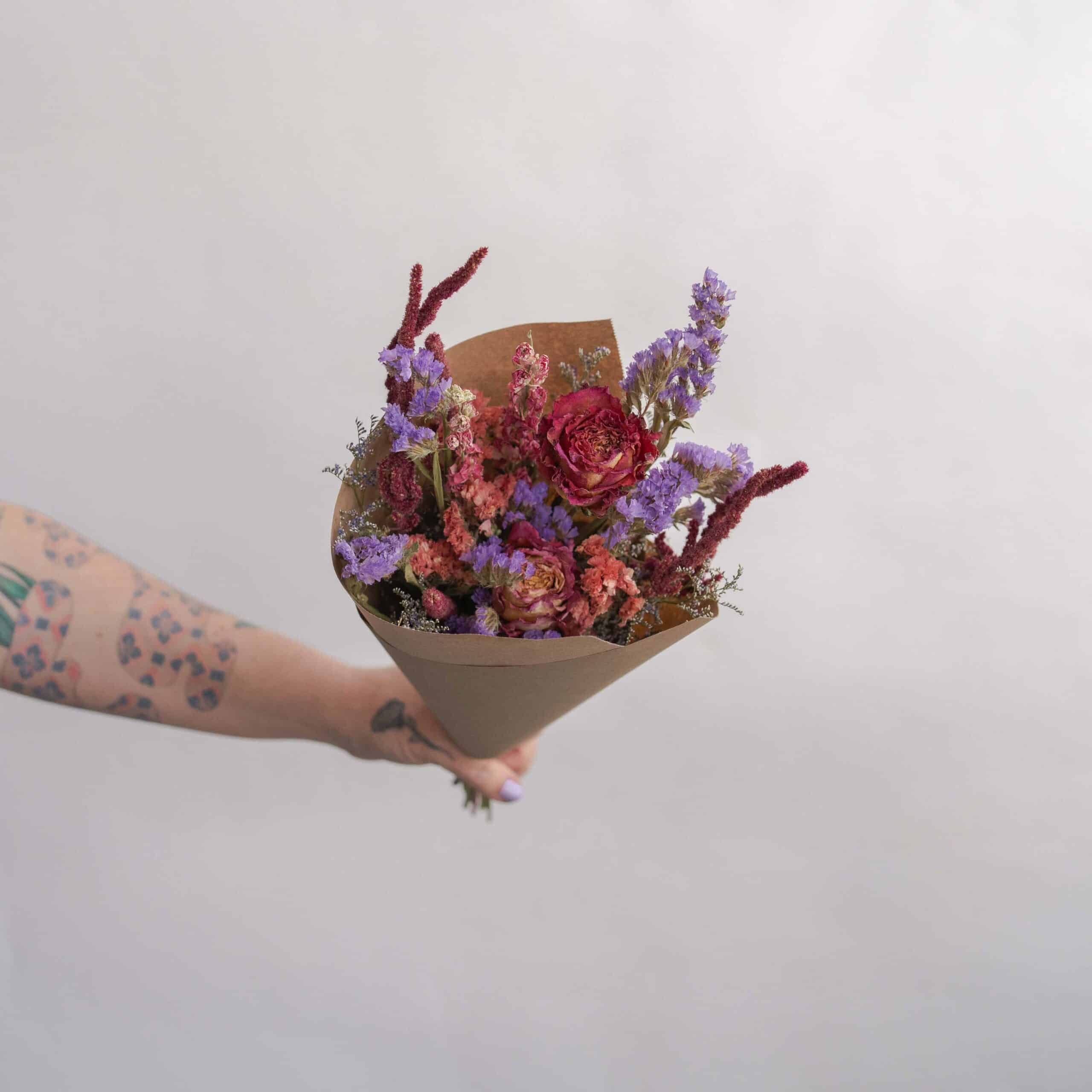 The Dozen Roses - Image 31